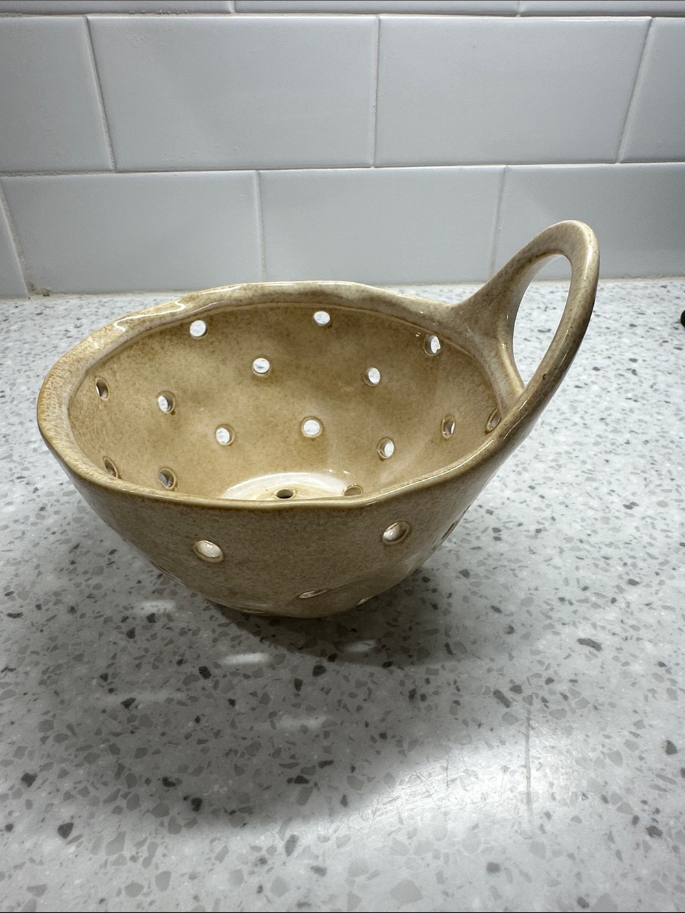 Handmade Glazed Ceramic Berry Bowl with Handle - Beige